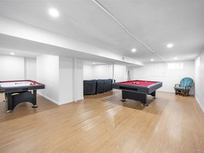 15 Alexander Drive, Syosset NY 11791