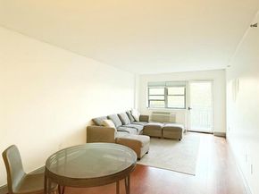 14341 84th Drive 6E, Jamaica NY 11435