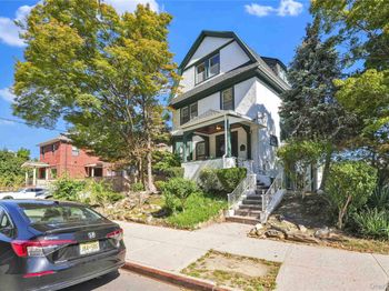 104-47 Ditmars Boulevard