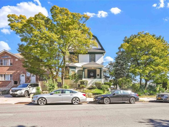 104-47 Ditmars Boulevard, East Elmhurst NY 11369