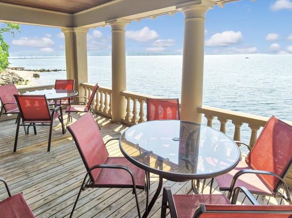 11 Willada Lane, Glen Cove NY 11542