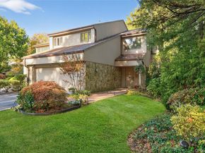 11 Willada Lane, Glen Cove NY 11542