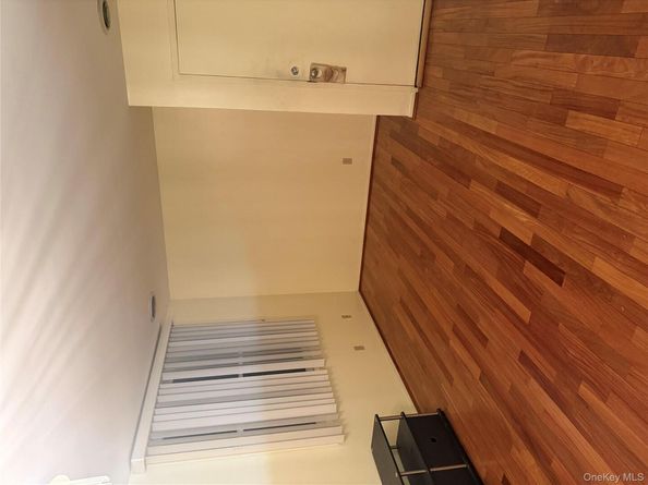 230 Fleet Court 16230, Bronx NY 10473