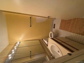230 Fleet Court 16230, Bronx NY 10473