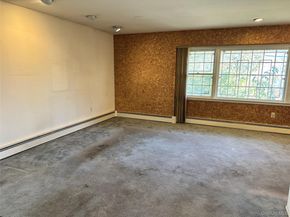 3128 Schreiber Place, Baldwin NY 11510