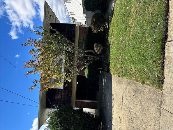 3128 Schreiber Place, Baldwin NY 11510