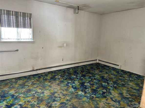 3128 Schreiber Place, Baldwin NY 11510