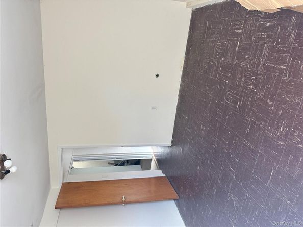 3128 Schreiber Place, Baldwin NY 11510