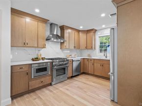 685 Springs Fireplace Road, East Hampton NY 11937