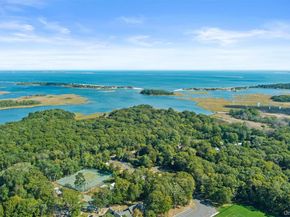 685 Springs Fireplace Road, East Hampton NY 11937