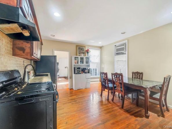 323 Barbey Street, Brooklyn NY 11207