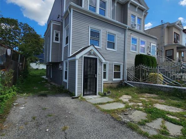 225 S 11th Avenue, Mount Vernon NY 10550