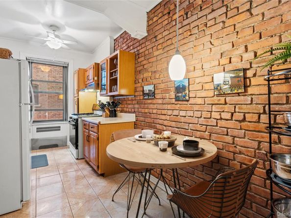 76-66 Austin Street 4B, Forest Hills NY 11375