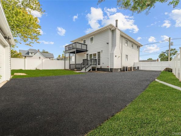16 Johnson Place, Freeport NY 11520
