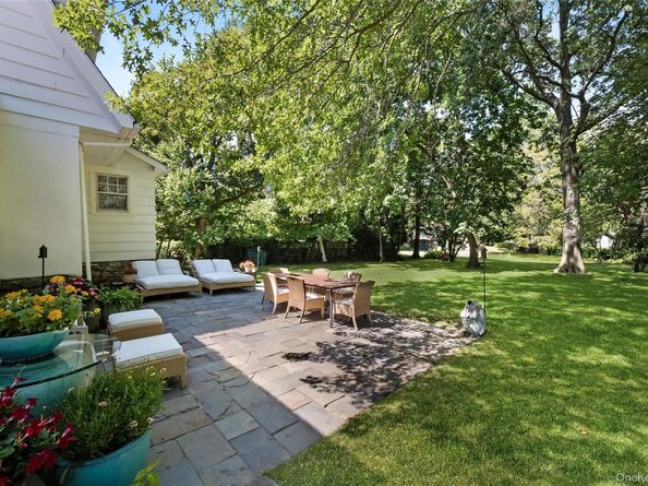 60 Aberfoyle Road, New Rochelle NY 10804