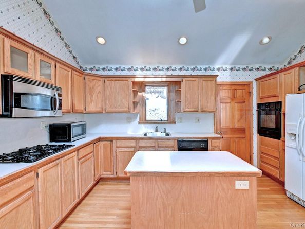 214 Foster Avenue, Sayville NY 11782