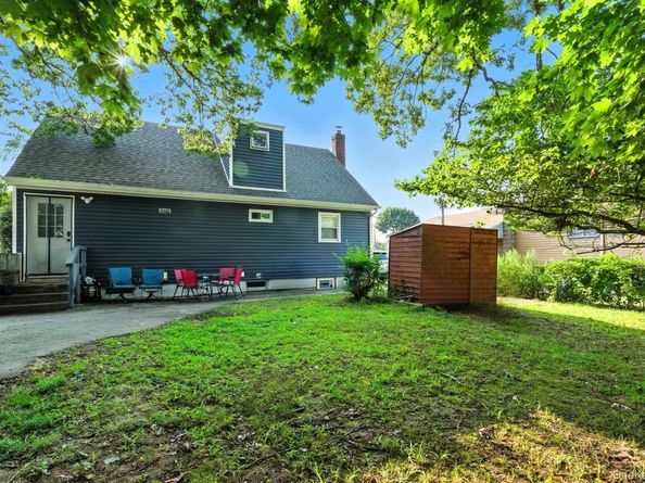 111 Sherbrooke Road, West Babylon NY 11704