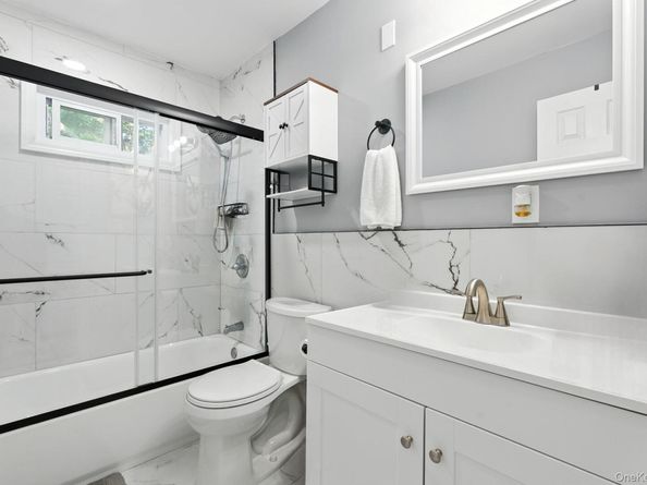 111 Sherbrooke Road, West Babylon NY 11704