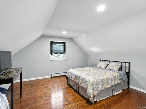 111 Sherbrooke Road, West Babylon NY 11704