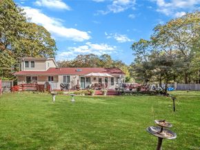 28 Roberts Road W, Shirley NY 11967