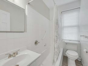 5 Midland Gardens 3M, Bronxville NY 10708