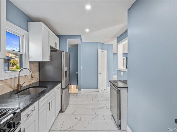 56 Whittier Street, Lynbrook NY 11563