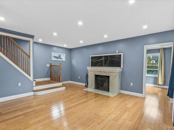 56 Whittier Street, Lynbrook NY 11563