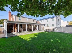 165 Lenox Avenue, Uniondale NY 11553