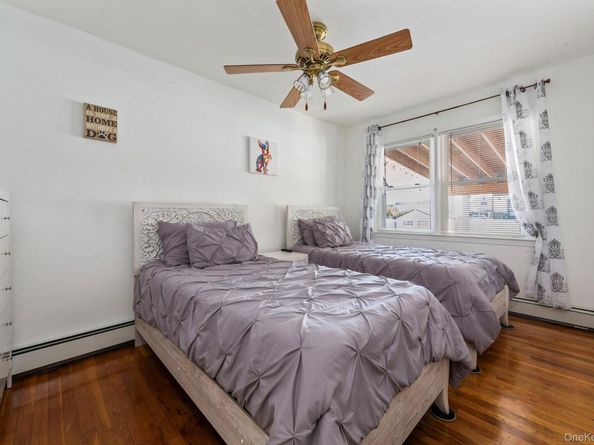 165 Lenox Avenue, Uniondale NY 11553