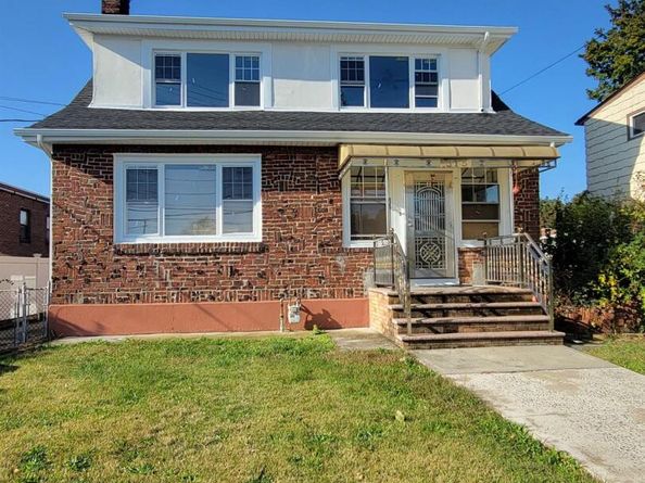 315 Mill Road, Hewlett NY 11557