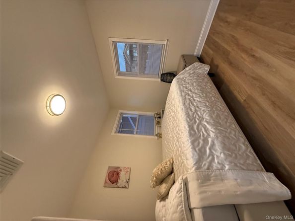 15811 84th Street, Howard Beach NY 11414