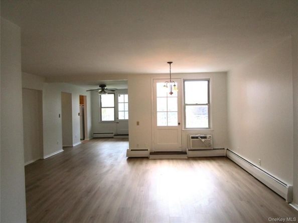 75 Noble Street 126, Lynbrook NY 11563