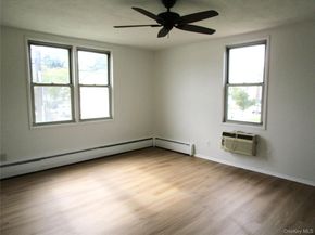 75 Noble Street 126, Lynbrook NY 11563