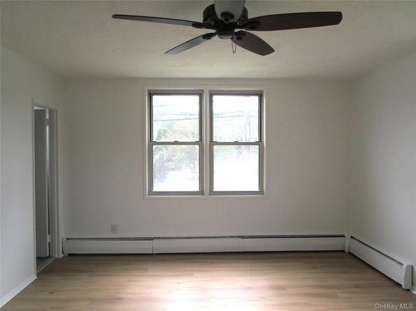75 Noble Street 126, Lynbrook NY 11563