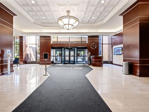 269-10 Grand Central Parkway 30N, Floral Park NY 11005