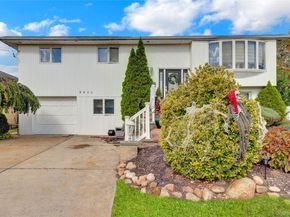 2573 Harvard Lane, Seaford NY 11783