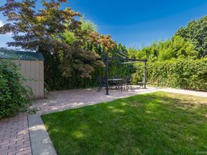 41-16 249th Street, Little Neck NY 11363