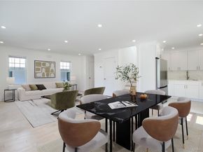 46 Linwood Road N, Port Washington NY 11050