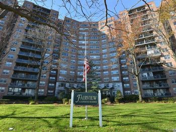 61-20 Grand Central Parkway