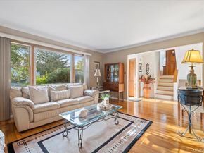 86 Caffrey Avenue, Bethpage NY 11714