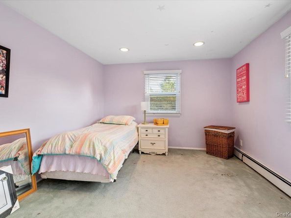 86 Caffrey Avenue, Bethpage NY 11714