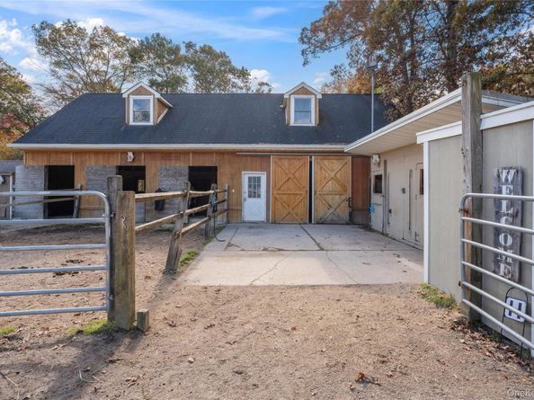 114 Sportsmen Street, Central Islip NY 11722