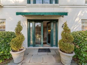 11 Brooklands GI, Bronxville NY 10708