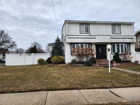 883 McKenna Avenue, Baldwin NY 11510