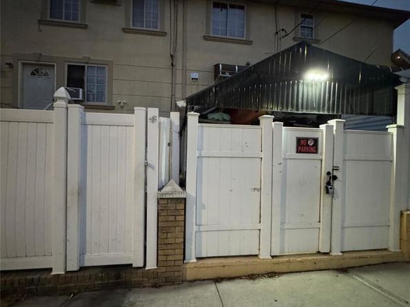 11516 Guy R Brewer Boulevard, Jamaica NY 11434