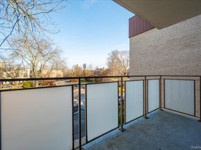 30 Greenridge Avenue 4M, White Plains NY 10605