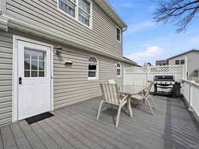 219 E John Street, Lindenhurst NY 11757