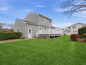 219 E John Street, Lindenhurst NY 11757