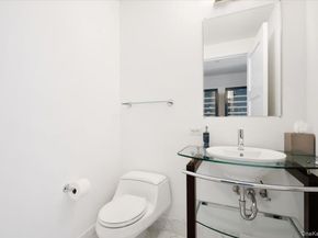 5 Renaissance Square PH 3E, White Plains NY 10601