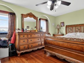 9429 Park Lane S, Woodhaven NY 11421